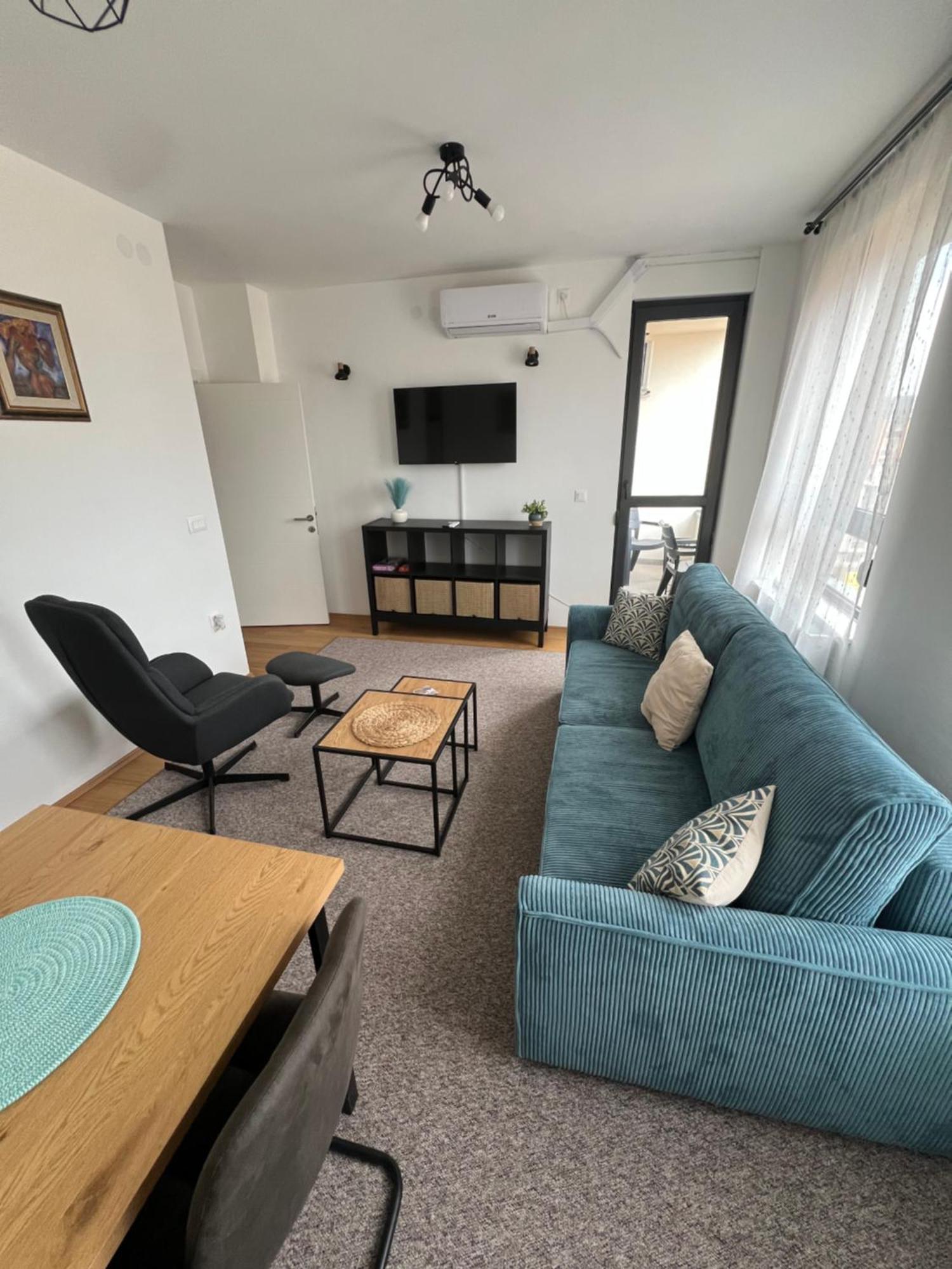 Liboroapartments Ni Exteriör bild