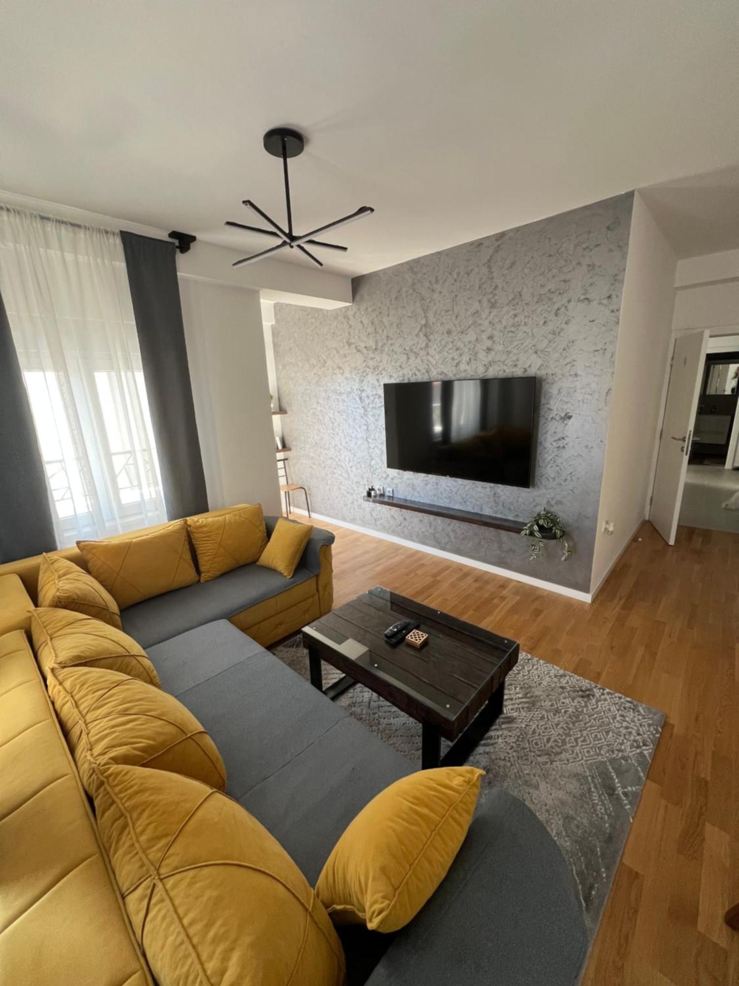 Liboroapartments Ni Exteriör bild